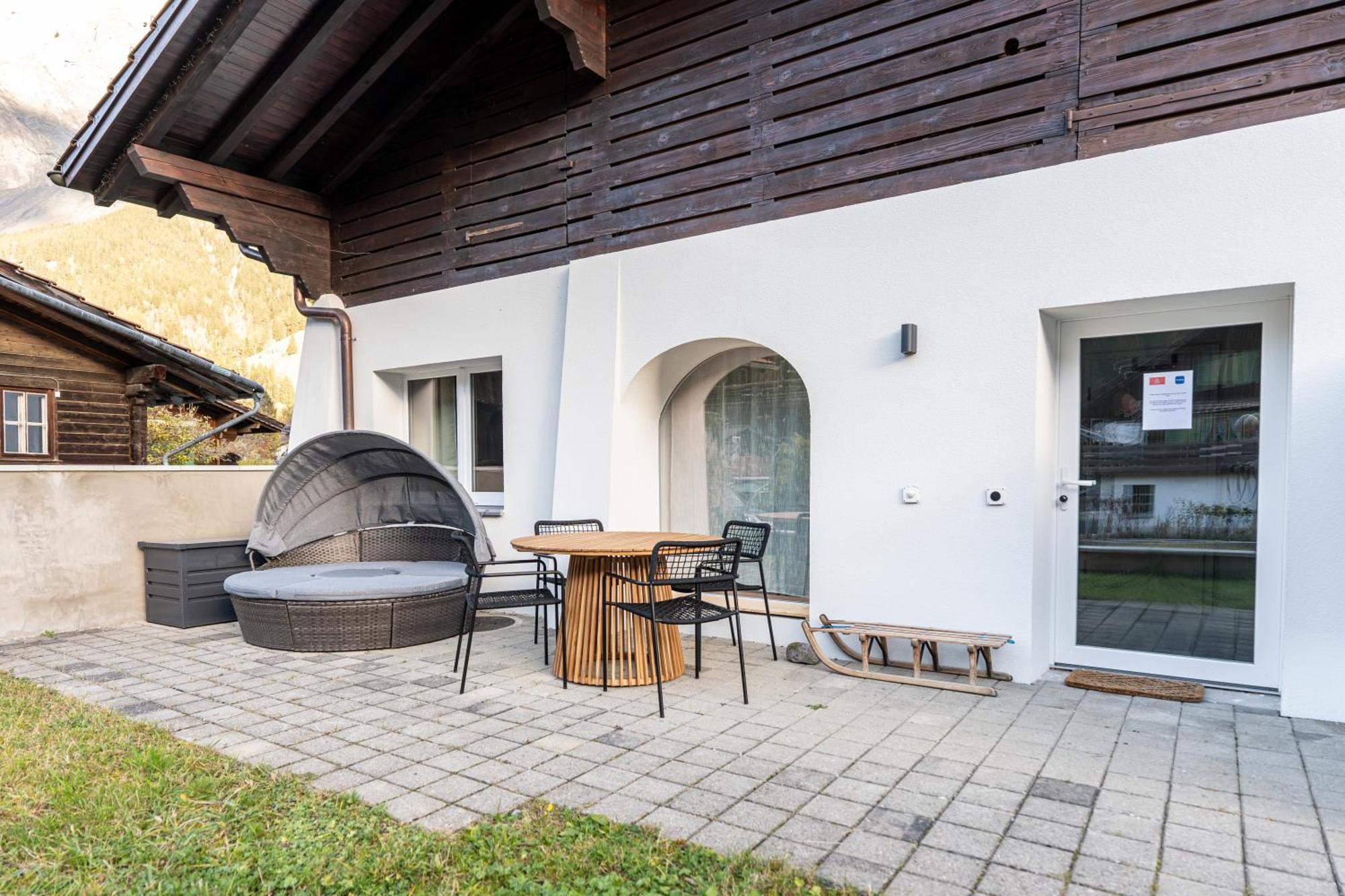 Cute & Cozy Oasis, Private Afternoon Sun Terrace Apartman Kandersteg Kültér fotó